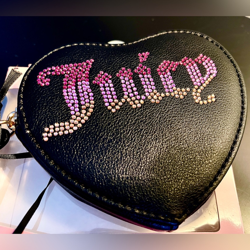 Juicy Couture NWT $79 Wristlet Sparkling Crystals Logo on black faux lea…